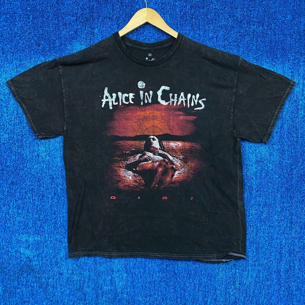 Alice In Chains Dirt Seattle WA Est 1987 Grunge Band Tee 2X